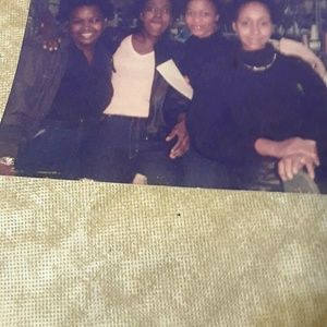 Meet your Posher, Denise